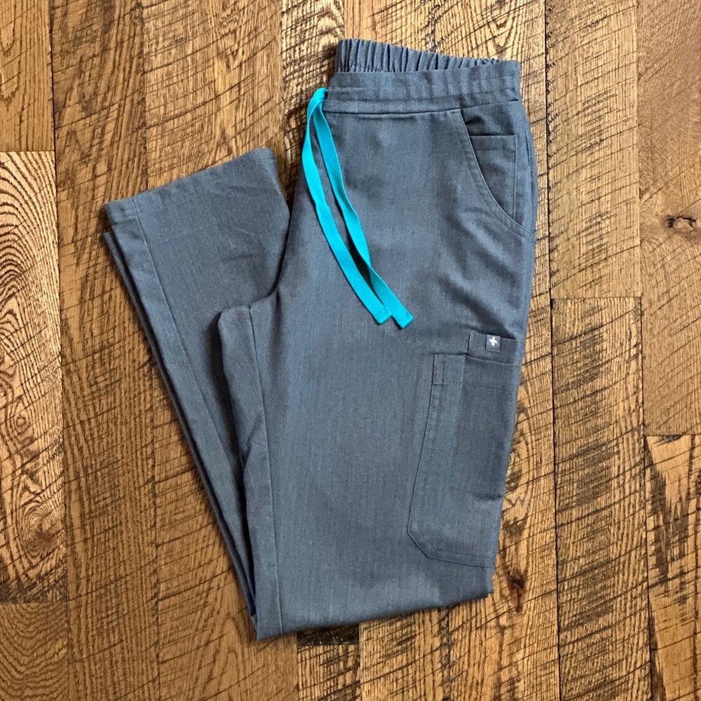 Figs Yola Skinny scrub pants Graphite size xs regular